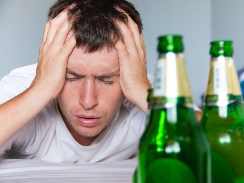 Як швидко вивести алкоголь з організму: 4 ефективні поради